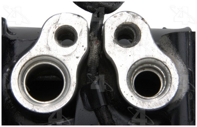 Four Seasons A/C Compressor P/N:57570 Fits: Honda Civic 91-87, Honda Crx 91-88, Honda Wagovan 1987 - Image 2