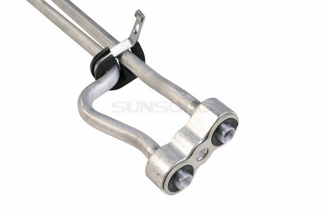 Sunsong Engine Oil Cooler Hose Assembly P/N:5801002 Fits: Chevrolet Blazer 05-96, Chevrolet S10 03-96, GMC Jimmy 04-96, GMC Sonoma 03-96 - Image 2