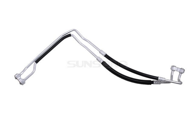 Sunsong Engine Oil Cooler Hose Assembly P/N:5801246 Fits: Chevrolet S10 93-88, Chevrolet S10 Blazer 94-88, GMC Jimmy 94-92, GMC S15 90-88, GMC S15 Jimmy 91-88, GMC Sonoma 93-91, GMC Syclone 1991, GMC Typhoon 93-92, Oldsmobile Bravada 94-91 - Image 1