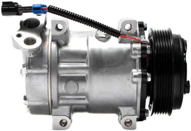 Four Seasons A/C Compressor P/N:58504 Fits: International Hx520 2022, International Hx620 2022, International Lonestar 22-19, International Lt625 21-18 - Image 2
