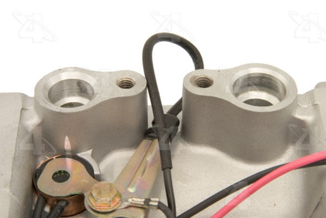 Four Seasons A/C Compressor P/N:58882 Fits: Acura Rsx 06-02, Honda Civic 05-02 - Image 2