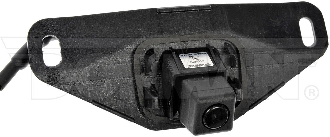 Dorman - OE Solutions Cámara de Asistencia de Estacionamiento P/N:590-937 Fits: Toyota Sequoia 15-13 - Image 2