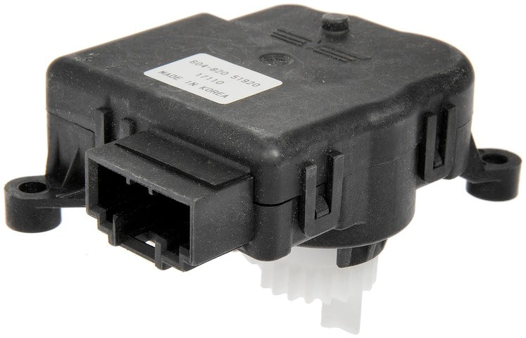 Dorman - OE Solutions Actuador de Compuerta de Mezcla del Sistema HVAC P/N:604-820 Fits: Audi A3, Audi A3 Quattro, Audi A3 Sportback E-tron, Audi Q2, Audi Q2 Quattro, Audi Q3, Audi Rs3 - Image 1