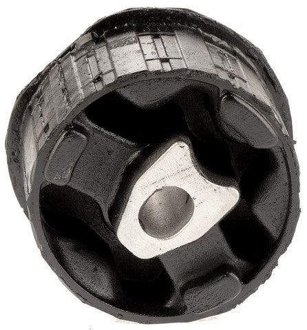 Pioneer Automotive Industries Automatic Transmission Mount Bushing P/N:605472 Fits: Chevrolet Malibu 12-04, Pontiac G6 10-05 - Image 3