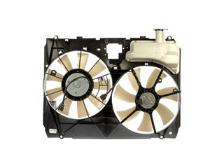 Dorman - OE Solutions Ensamble de Ventilador de Motor P/N:620-554 Fits: Toyota Sienna 05-04 - Image 1