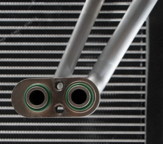 Four Seasons A/C Evaporator Core P/N:64146 Fits: Hyundai Santa Fe 20-19, Kia Sorento 20-19 - Image 2