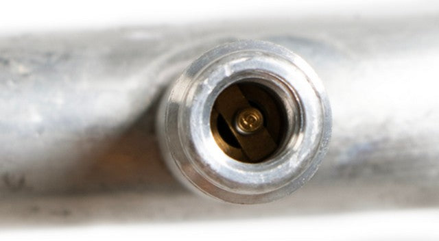 Four Seasons A/C Refrigerant Suction Hose P/N:65207 Fits: Ford F-150 24-21, Ford Lobo 23-21 - Image 2