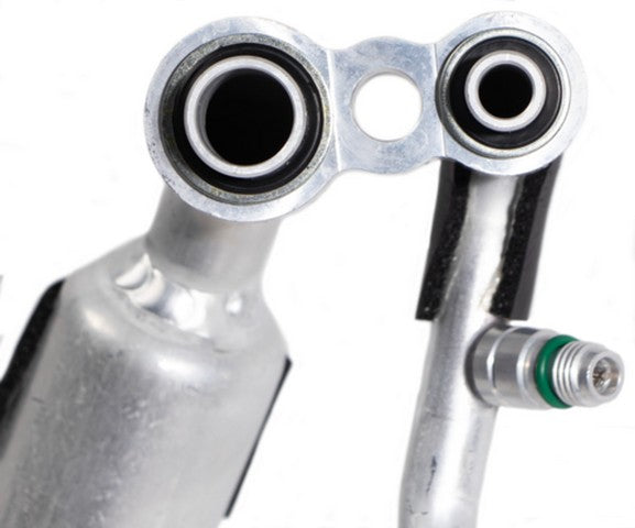 Four Seasons A/C Refrigerant Discharge / Suction Hose Assembly P/N:65322 Fits: Chevrolet Caprice 17-14, Chevrolet Ss 17-14 - Image 6