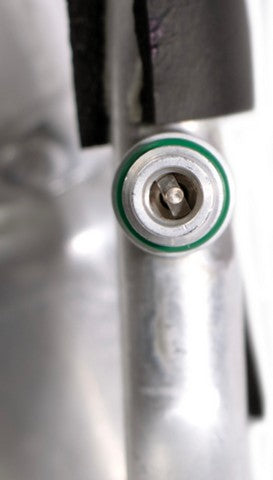Four Seasons A/C Refrigerant Discharge / Suction Hose Assembly P/N:65322 Fits: Chevrolet Caprice 17-14, Chevrolet Ss 17-14 - Image 3