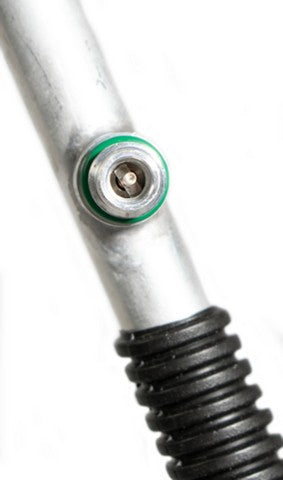 Four Seasons A/C Refrigerant Discharge Hose P/N:65335 Fits: Ford F-150 23-21 - Image 3