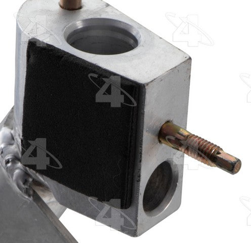 Four Seasons A/C Suction and Liquid Line Hose Assembly P/N:66682 Fits: Mercedes-benz C180, Mercedes-benz C200, Mercedes-benz C250, Mercedes-benz C300, Mercedes-benz C350, Mercedes-benz C63 Amg, Mercedes-benz E250, Mercedes-benz E300, Mercedes-benz E350 - Image 2