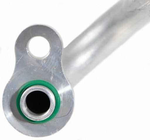 Four Seasons A/C Refrigerant Suction Hose P/N:66698 Fits: Volvo S60 09-06, Volvo V70 07-02, Volvo Xc70 07-03 - Image 2