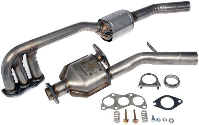 Dorman - OE Solutions Colector de escape con convertidor catalítico integrado P/N:673-022 Fits: Subaru Legacy 09-08, Subaru Outback 2005 - Image 1