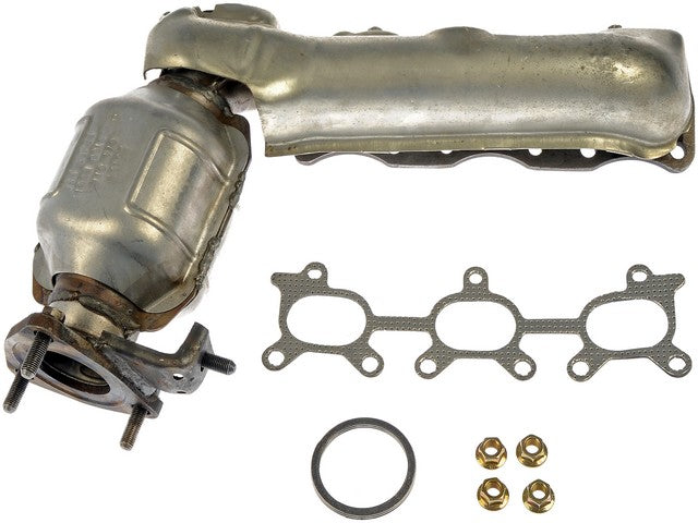 Dorman - OE Solutions Colector de escape con convertidor catalítico integrado P/N:673-617 Fits: Chevrolet Tracker 04-01, Suzuki Grand Vitara 05-99, Suzuki Vitara 2004 - Image 1