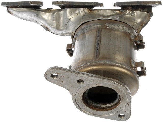 Dorman - OE Solutions Colector de escape con convertidor catalítico integrado P/N:673-837 Fits: Mazda 6 04-03 - Image 4