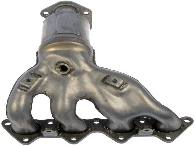 Dorman - OE Solutions Colector de escape con convertidor catalítico integrado P/N:673-845 Fits: Chrysler Sebring 05-01, Dodge Stratus 05-01, Mitsubishi Eclipse 05-01, Mitsubishi Galant 03-01 - Image 1