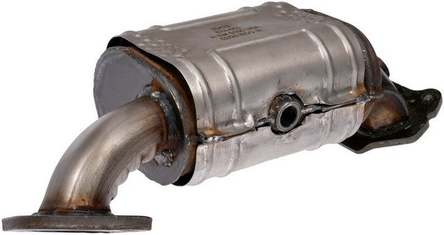 Dorman - OE Solutions Colector de escape con convertidor catalítico integrado P/N:674-053 Fits: Chrysler Pacifica 25-17, Chrysler Voyager 21-20 - Image 3