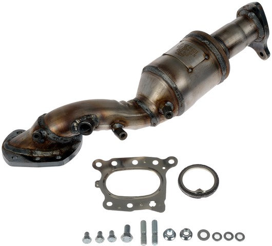 Dorman - OE Solutions Colector de escape con convertidor catalítico integrado P/N:674-058 Fits: Toyota Tacoma 23-16 - Image 1