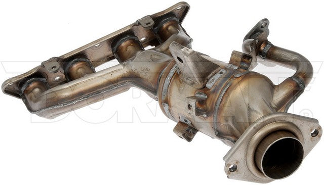 Dorman - OE Solutions Colector de escape con convertidor catalítico integrado P/N:674-072 Fits: Toyota Prius 21-16, Toyota Prius Awd-e 2019, Toyota Prius Awd-e 2021, Toyota Prius Prime 22-17 - Image 2