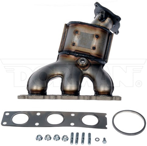 Dorman - OE Solutions Colector de escape con convertidor catalítico integrado P/N:674-123 Fits: Land Rover Lr2 12-08, Volvo S80 10-07, Volvo V70 10-08, Volvo Xc60 2010, Volvo Xc70 10-08 - Image 1