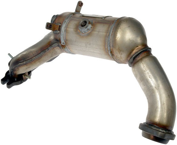 Dorman - OE Solutions Colector de escape con convertidor catalítico integrado P/N:674-131 Fits: Chrysler Cirrus, Chrysler Pacifica, Chrysler Sebring, Chrysler TOWN &amp; COUNTRY, Dodge Avenger, Dodge Grand Caravan, Dodge Journey, Volkswagen Routan - Image 2