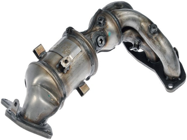 Dorman - OE Solutions Colector de escape con convertidor catalítico integrado P/N:674-149 Fits: Nissan Altima 18-13, Nissan Rogue 20-14 - Image 1