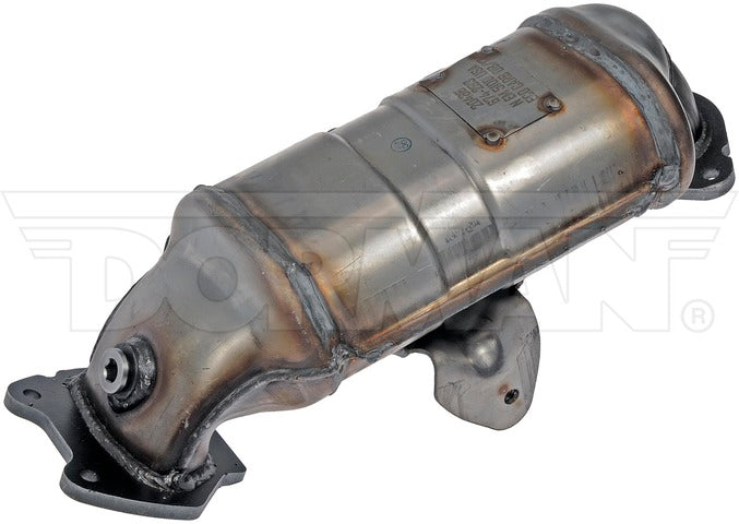 Dorman - OE Solutions Colector de escape con convertidor catalítico integrado P/N:674-293 Fits: Ram Promaster 1500 21-14, Ram Promaster 2500 21-14, Ram Promaster 3500 21-14 - Image 2