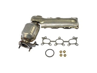 Dorman - OE Solutions Colector de escape con convertidor catalítico integrado P/N:674-617 Fits: Chevrolet Tracker 04-01, Suzuki Grand Vitara 05-99, Suzuki Vitara 2004, Suzuki Xl-7 03-02 - Image 1
