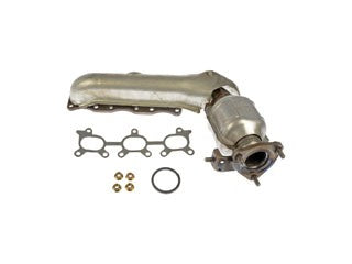 Dorman - OE Solutions Colector de escape con convertidor catalítico integrado P/N:674-618 Fits: Chevrolet Tracker 04-01, Suzuki Grand Vitara 05-99, Suzuki Vitara 2004, Suzuki Xl-7 03-02 - Image 1