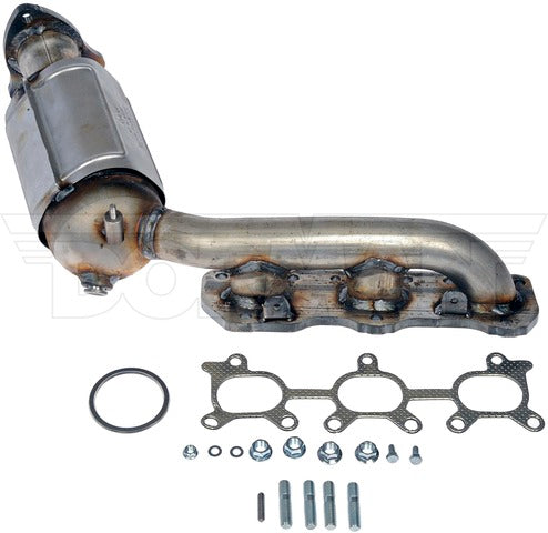 Dorman - OE Solutions Colector de escape con convertidor catalítico integrado P/N:674-678 Fits: Suzuki Grand Vitara 08-06, Suzuki Xl-7 06-04 - Image 1