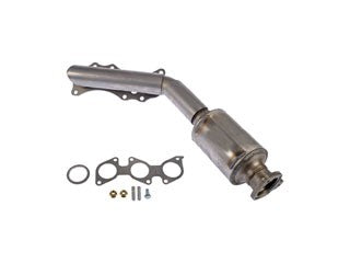 Dorman - OE Solutions Colector de escape con convertidor catalítico integrado P/N:674-797 Fits: Toyota 4runner 09-03, Toyota Fj Cruiser 09-07, Toyota Tacoma 08-05, Toyota Tundra 06-05 - Image 1