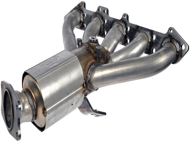 Dorman - OE Solutions Colector de escape con convertidor catalítico integrado P/N:674-823 Fits: Volvo S60 05-01, Volvo V70 02-01 - Image 2