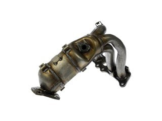 Dorman - OE Solutions Colector de escape con convertidor catalítico integrado P/N:674-975 Fits: Toyota Camry 01-97, Toyota Solara 01-99 - Image 1