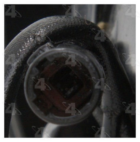 Four Seasons A/C Compressor P/N:67631 Fits: Isuzu Amigo 94-93, Isuzu Pickup 95-93 - Image 2
