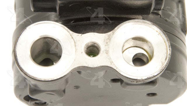 Four Seasons A/C Compressor P/N:67661 Fits: Chevrolet Equinox 09-06, Pontiac Torrent 09-06 - Image 2