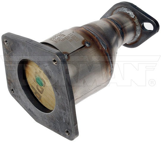 Dorman - OE Solutions Convertidor Catalítico P/N:679-501 Fits: Chrysler Sebring 06-01, Dodge Stratus 06-01 - Image 1