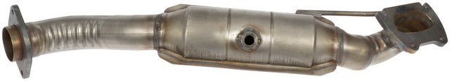 Dorman - OE Solutions Colector de escape con convertidor catalítico integrado P/N:679-551 Fits: Ram 1500 18-15, Ram 1500 Classic 21-19 - Image 2