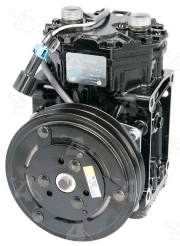Four Seasons A/C Compressor P/N:68021 Fits: Freightliner Century Class 98-96, Kenworth T800 04-03 - Image 1