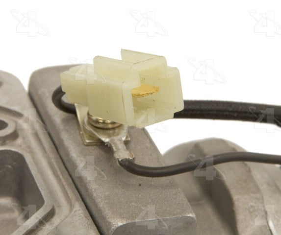 Four Seasons A/C Compressor P/N:68371 Fits: Mazda Mpv 94-89, Toyota Cressida 88-87 - Image 2