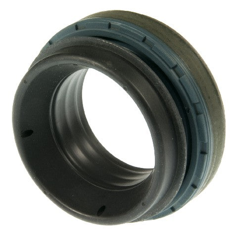 National Drive Axle Shaft Seal P/N:710492 Fits: Chevrolet Silverado 1500, Chevrolet Silverado 1500 Hd, Chevrolet Silverado 2500, Chevrolet Suburban 2500, Chevrolet Tahoe, Ford Excursion, Ford F-250 Hd, Ford F-250 Super Duty - Image 1