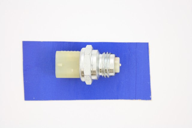 Pioneer Automotive Industries Gear Shift Select Switch Connector P/N:772018 Fits: Chrysler Cirrus, Chrysler Daytona, Chrysler Dynasty, Chrysler Imperial, Chrysler Lebaron, Chrysler New Yorker, Chrysler Sebring, Chrysler TOWN &amp; COUNTRY, Dodge Avenger - Image 1