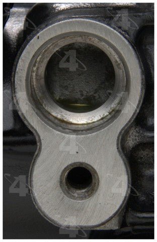 Four Seasons A/C Compressor P/N:77338 Fits: Toyota Tercel 98-96 - Image 2
