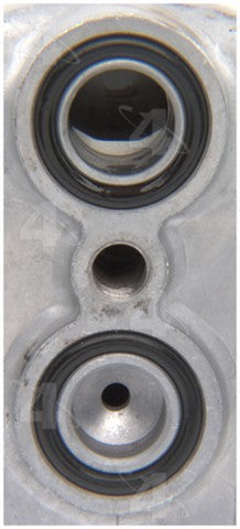 Four Seasons A/C Compressor P/N:78597 Fits: Chevrolet C60 Kodiak, Chevrolet C6500 Kodiak, Chevrolet C70 Kodiak, Chevrolet C7500 Kodiak, Chevrolet C8500, Chevrolet T6500, Chevrolet T7500, GMC C6000 Topkick, GMC C6500 Topkick, GMC C7000 Topkick - Image 2