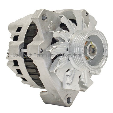 Quality-Built Alternator P/N:7957603 Fits: Chevrolet Astro 92-90, Chevrolet G10 1992, Chevrolet G20 1992, Chevrolet G30 1992, GMC G1500 1992, GMC G2500 1992, GMC G3500 1992, GMC Safari 92-90 - Image 1