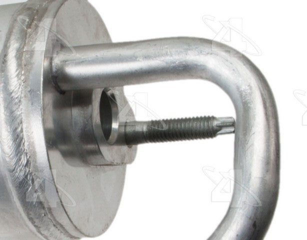 Four Seasons A/C Receiver Drier with Hose Assembly P/N:83272 Fits: Ford Explorer 19-12, Ford Police Interceptor Utility 19-14 - Image 4