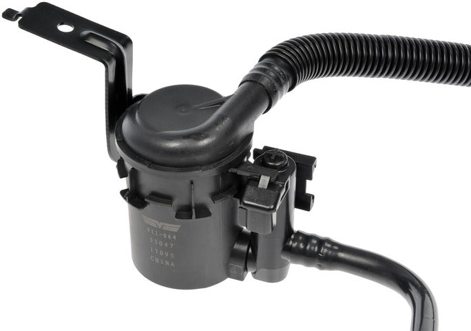 Dorman - OE Solutions Solenoide para Respiradero de Canister de Motor P/N:911-064 Fits: Cadillac Escalade, Cadillac Escalade Esv, Cadillac Escalade Ext, Chevrolet Avalanche, Chevrolet Suburban, Chevrolet Suburban 1500, Chevrolet Tahoe, GMC Yukon - Image 3