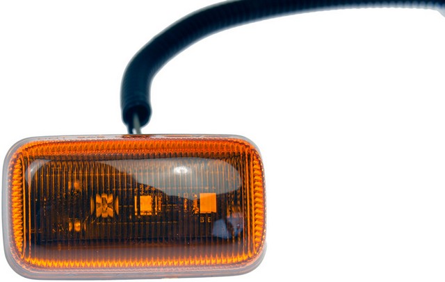 Dorman - OE Solutions Ensamble de Luz de Posición Lateral P/N:923-702 Fits: Chevrolet Silverado 3500 Hd 19-15, GMC Sierra 3500 Hd 19-15 - Image 3