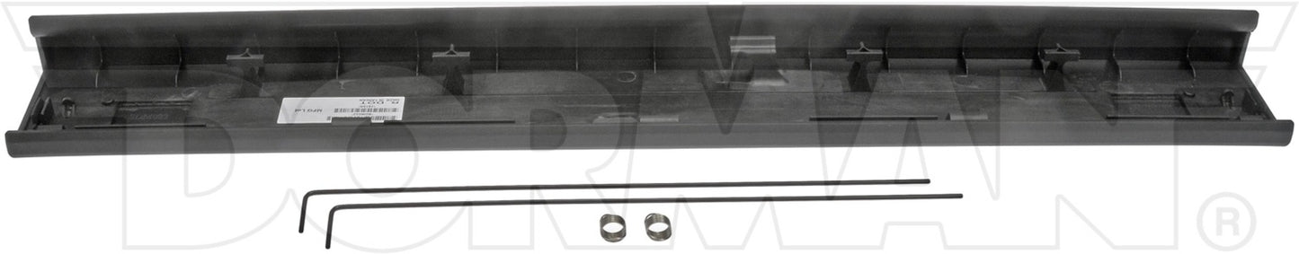 Dorman - OE Solutions Moldura de Puerta Trasera P/N:924-573 Fits: Ford F-250 Super Duty 16-08, Ford F-350 Super Duty 16-08, Ford F-450 Super Duty 16-08, Ford F-550 Super Duty 16-08 - Image 1