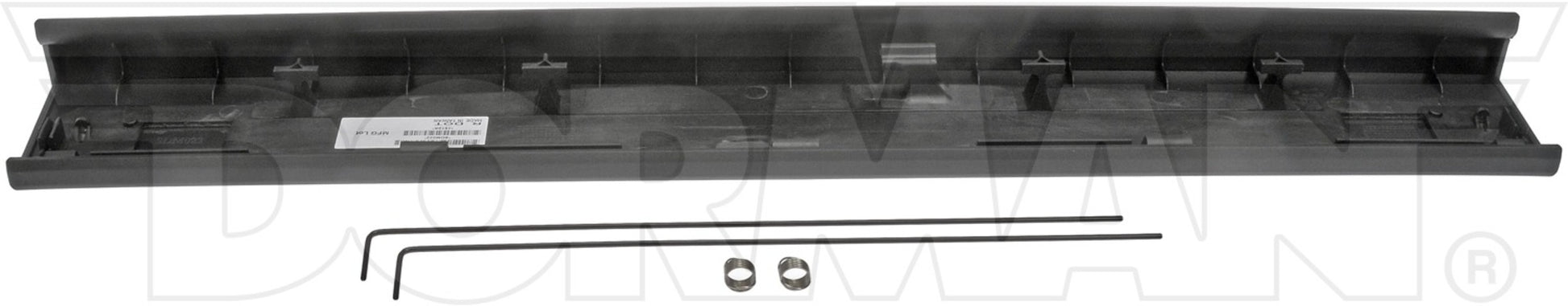 Dorman - OE Solutions Moldura de Puerta Trasera P/N:924-573 Fits: Ford F-250 Super Duty 16-08, Ford F-350 Super Duty 16-08, Ford F-450 Super Duty 16-08, Ford F-550 Super Duty 16-08 - Image 1