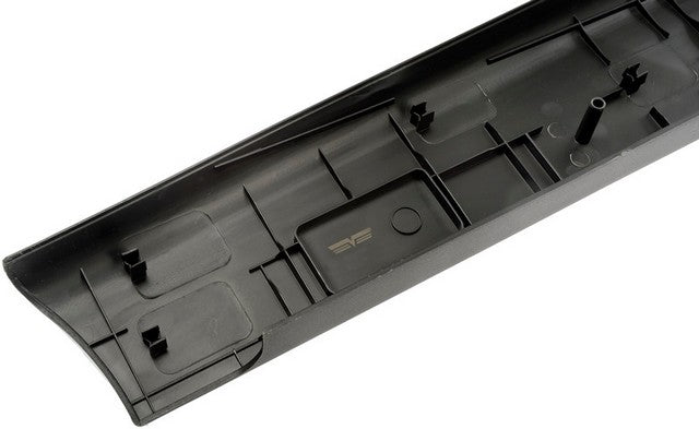 Dorman - OE Solutions Moldura de Plataforma de Camión P/N:926-918 Fits: Chevrolet Silverado 3500 13-07, Chevrolet Silverado 3500 Hd 14-07, GMC Sierra 3500 Hd 14-07 - Image 4